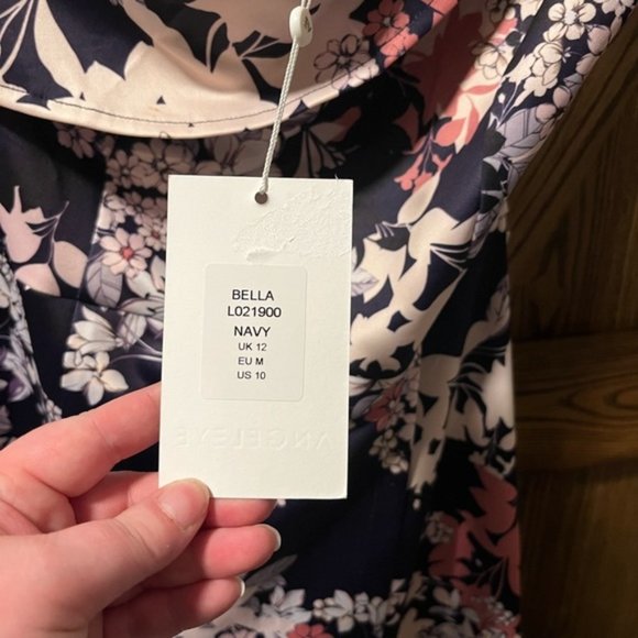 Floral one shoulder dress - Picture 6 of 7